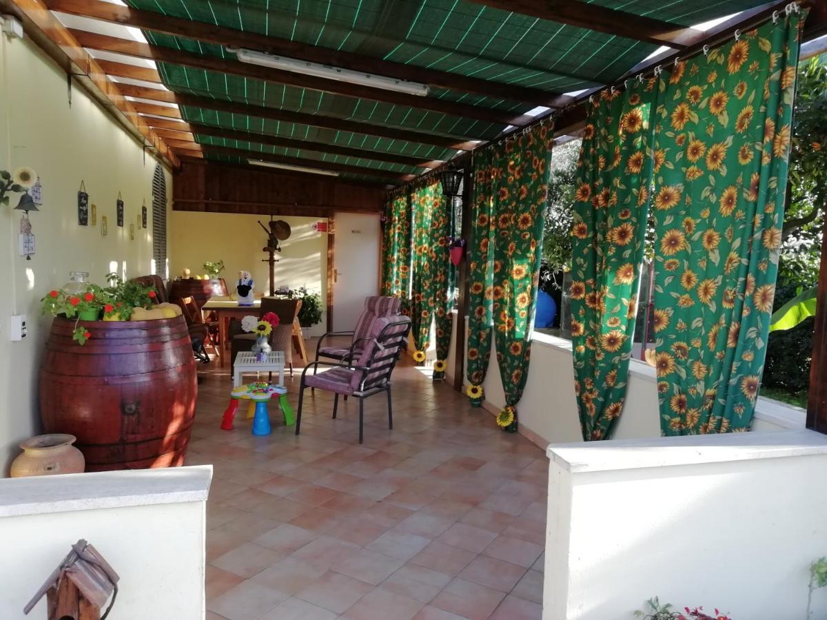 Casadolcecasalatina Bed & Breakfast ภายนอก รูปภาพ