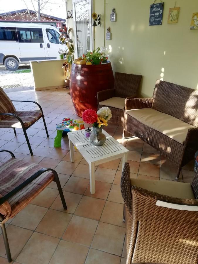 Casadolcecasalatina Bed & Breakfast ภายนอก รูปภาพ
