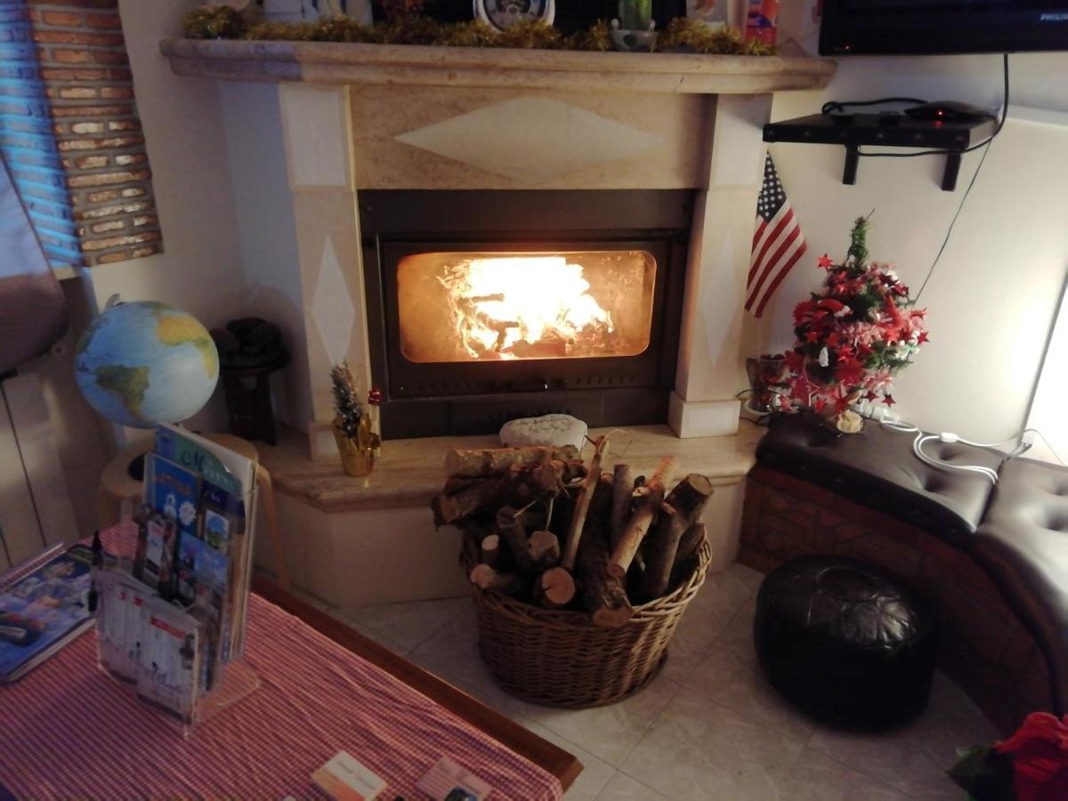 Casadolcecasalatina Bed & Breakfast ภายนอก รูปภาพ